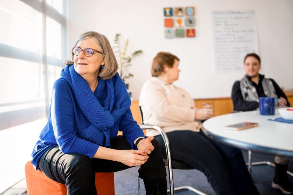 Eine CONTRACT-Beraterin im Seminar „Fit und gesund“